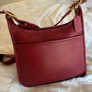 Coach 9966 Vintage Legacy Zip Purse Red